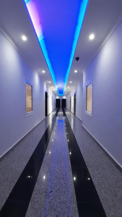 Zodiac Hotel Apartments Fahaheel 쿠웨이트 외부 사진